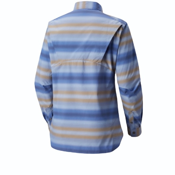 Columbia Women’s Pilsner Peak Ombré Hiking Shirt - Picture 3 of 9